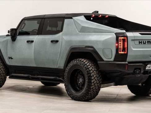 Used 2022 GMC Hummer EV Edition 1 w/ LPO, Illumination Package image 10