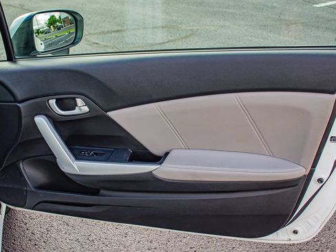 Used 2015 Honda Civic EX-L image 19