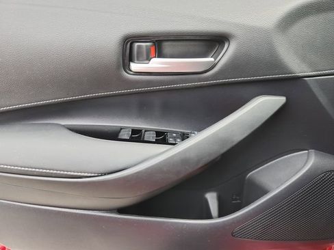 Certified 2025 Toyota Corolla SE FWD image 21