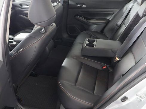 Used 2023 Nissan Altima 2.5 SR w/ SR Premium Package image 21