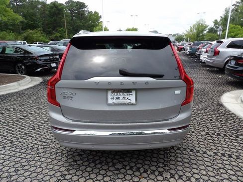Certified 2024 Volvo XC90 T8 Ultimate AWD/4WD image 8