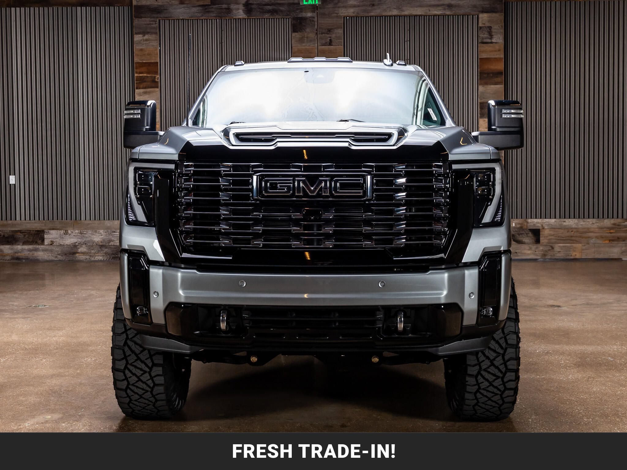 Used 2026 GMC Sierra 3500 Denali Ultimate AWD/4WD image 3