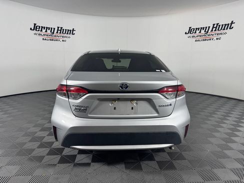 Used 2022 Toyota Corolla LE FWD image 8