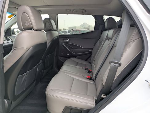 Used 2017 Hyundai Santa Fe Sport w/ 2.4L Tech Package 04 image 24