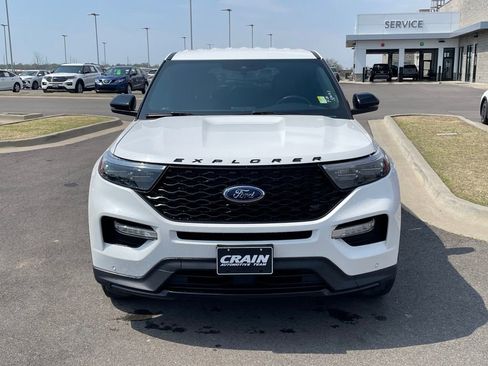 Used 2021 Ford Explorer ST w/ Equipment Group 401A AWD/4WD image 2