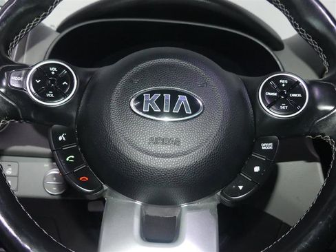 Used 2017 Kia Soul + w/ Primo Package image 31