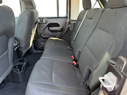 Used 2021 Jeep Wrangler Unlimited Sport image 14