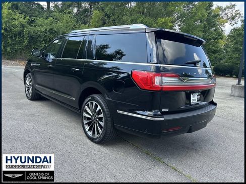 Used 2021 Lincoln Navigator L Reserve AWD/4WD image 5