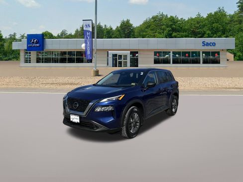 Used 2021 Nissan Rogue S AWD/4WD image 2