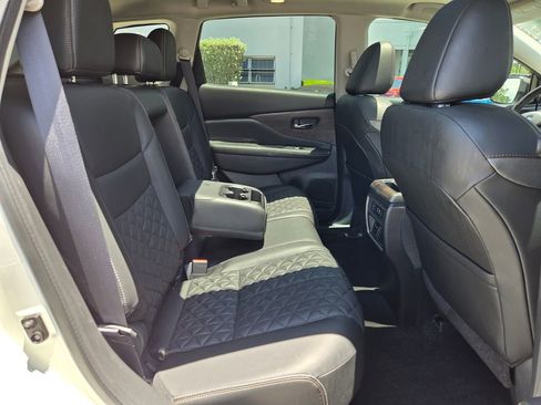 Used 2021 Nissan Murano Platinum w/ Cargo Package FWD image 19