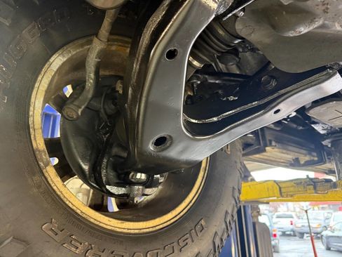 Used 2003 Lexus LX 470 4WD image 71