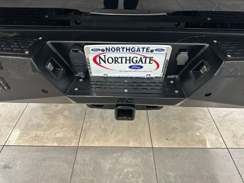 Used 2022 Ford F250 XL w/ STX Appearance Package AWD/4WD image 8