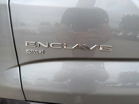 Used 2023 Buick Enclave Essence w/ Sport Touring Edition AWD/4WD image 11