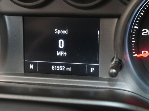 Used 2020 Chevrolet Silverado 1500 Custom w/ Custom Value Package image 25