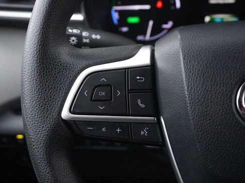 Used 2021 Toyota Sienna LE image 47