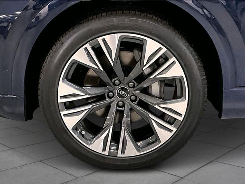 New 2026 Audi Q8 Prestige image 11