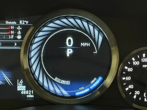 Used 2016 Lexus GS F RWD image 15