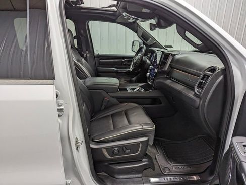 Used 2024 RAM 1500 Limited w/ Body Color Bumper Group AWD/4WD image 32