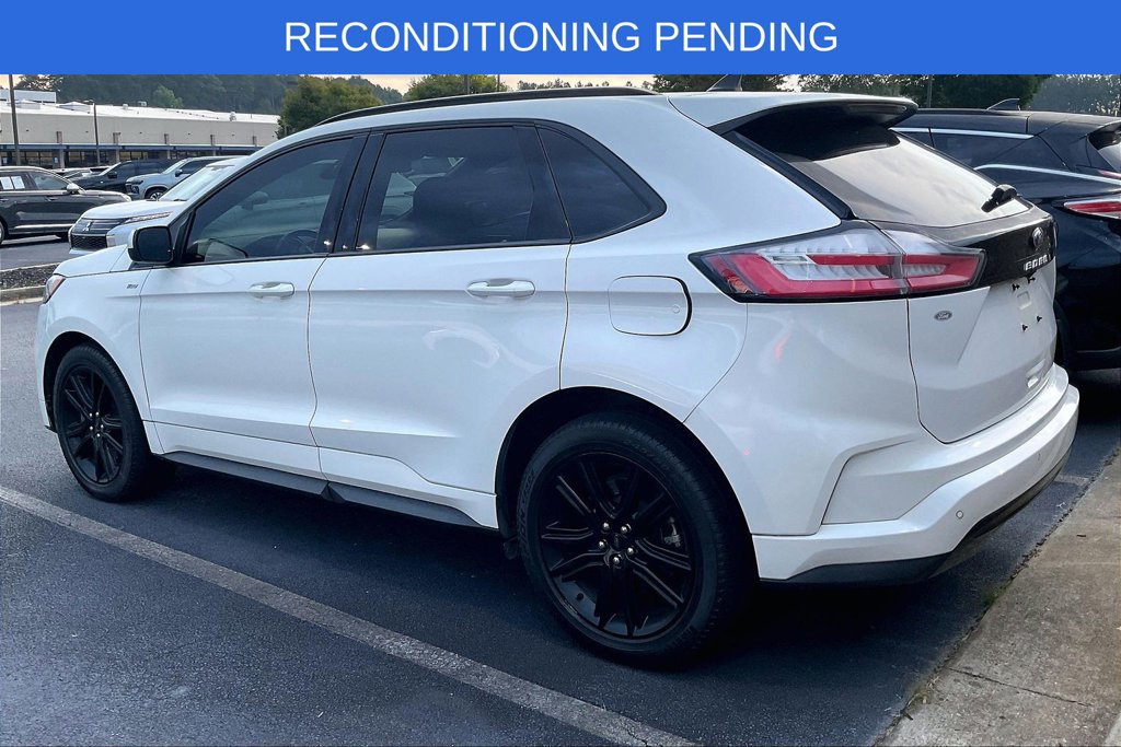 Used 2022 Ford Edge ST-Line AWD/4WD image 3