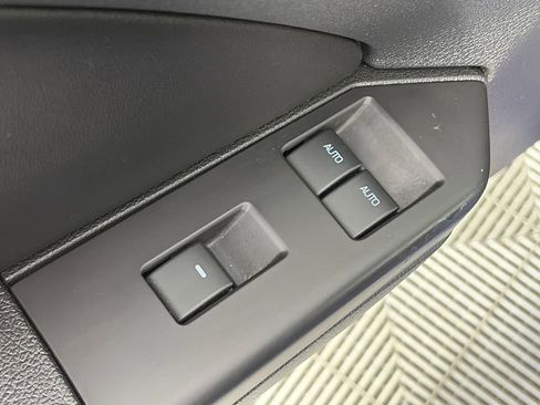 Used 2014 Ford Mustang Convertible w/ Equipment Group 102A RWD image 22