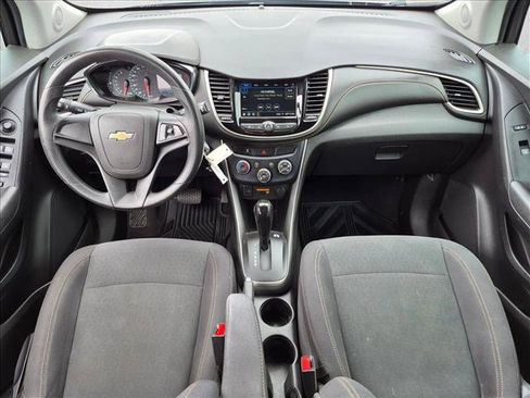 Used 2019 Chevrolet Trax LS w/ LPO, Protection Package FWD image 22