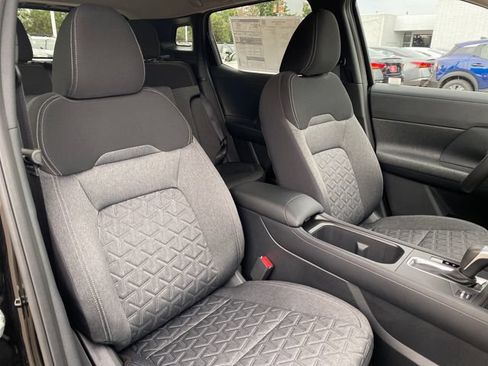 New 2026 Nissan Kicks SV AWD/4WD image 9