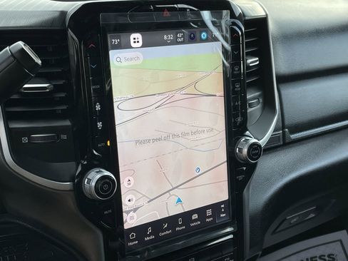 New 2026 RAM 5500 4x4 Regular Cab image 32