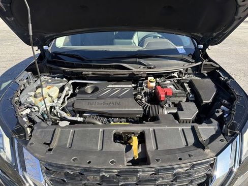 Used 2023 Nissan Rogue SL image 37