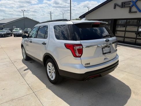 Used 2016 Ford Explorer FWD image 7
