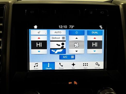 Used 2017 Ford F250 Platinum w/ Platinum Ultimate Package AWD/4WD image 36