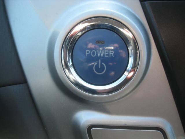 Used 2012 Toyota Prius V Three FWD image 25