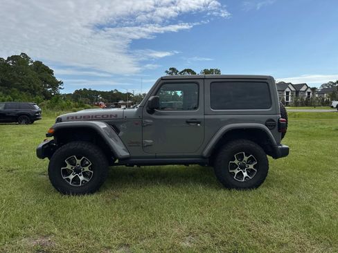 Used 2022 Jeep Wrangler Rubicon w/ LED Lighting Group AWD/4WD image 6
