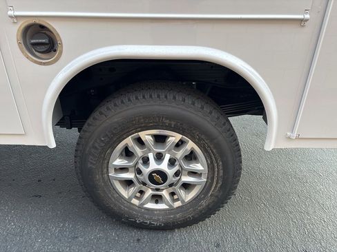 New 2026 Chevrolet Silverado 2500 W/T w/ WT Convenience Package image 13