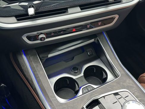 Certified 2024 BMW X7 xDrive40i w/ Executive Package image 37