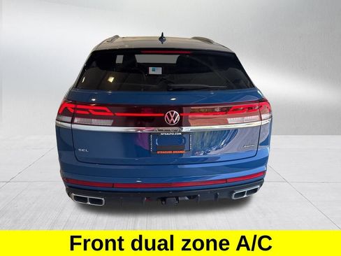 New 2026 Volkswagen Atlas Cross Sport SEL Premium R-Line AWD/4WD image 4