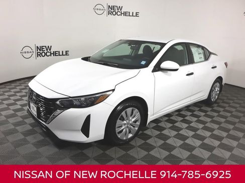 Certified 2025 Nissan Sentra S image 1