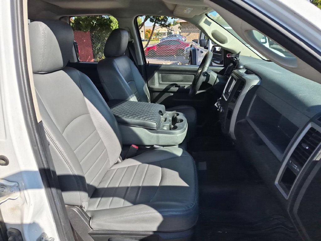Used 2015 RAM 1500 Tradesman RWD image 16