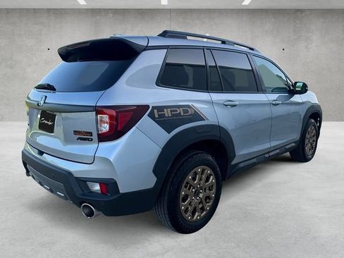 Used 2023 Honda Passport TrailSport image 16