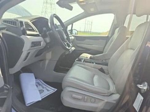 Used 2023 Honda Odyssey Touring image 8