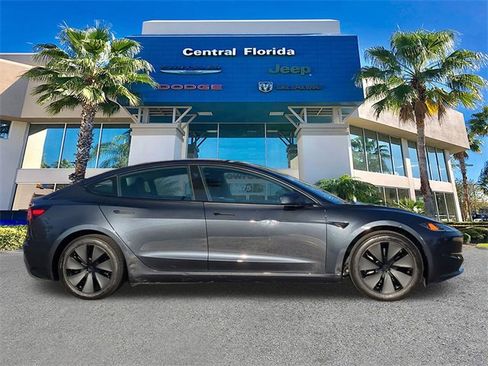 Used 2025 Tesla Model 3 Long Range image 4