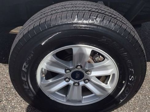 Used 2019 Ford F150 XLT image 11