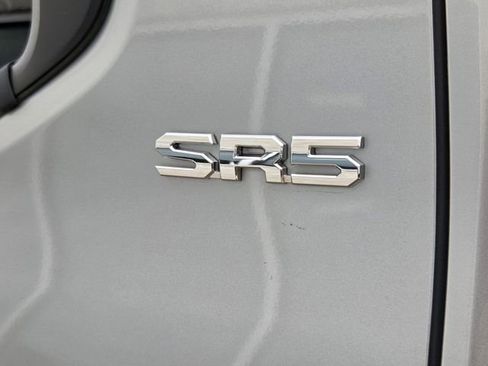 Used 2024 Toyota Tacoma SR5 RWD image 9