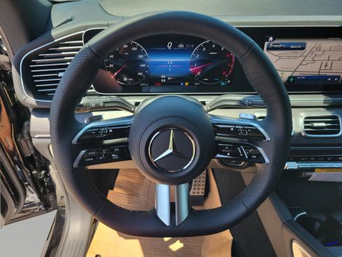 New 2026 Mercedes-Benz GLS 450 4MATIC image 22