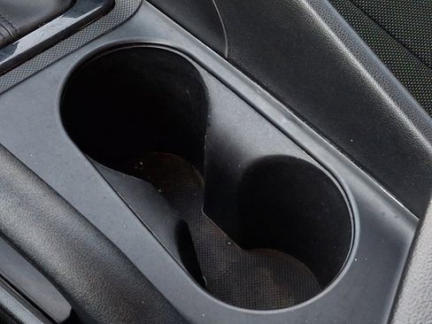 Certified 2024 Hyundai Elantra SE image 24