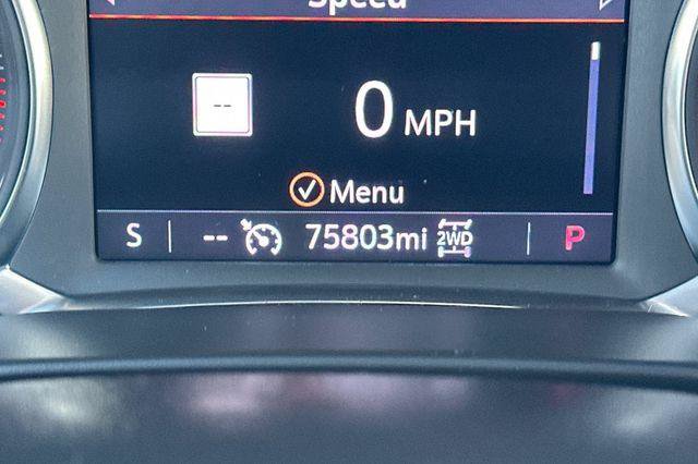Used 2023 GMC Acadia AT4 w/ Preferred Package AWD/4WD image 26