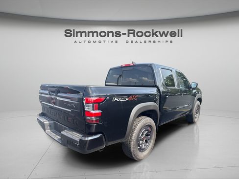 Used 2026 Nissan Frontier PRO-4X AWD/4WD image 5