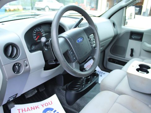 Used 2006 Ford F150 STX AWD/4WD image 14