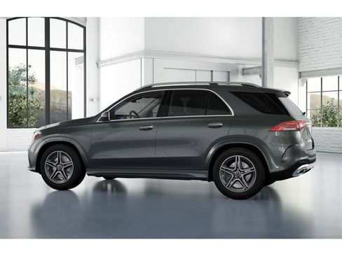 Used 2025 Mercedes-Benz GLE 350 4MATIC image 32