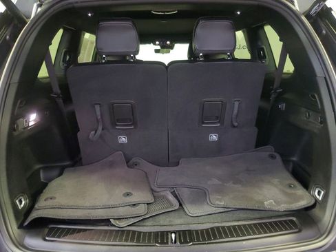 Used 2024 Jeep Grand Cherokee L Limited w/ Luxury Tech Group II image 12