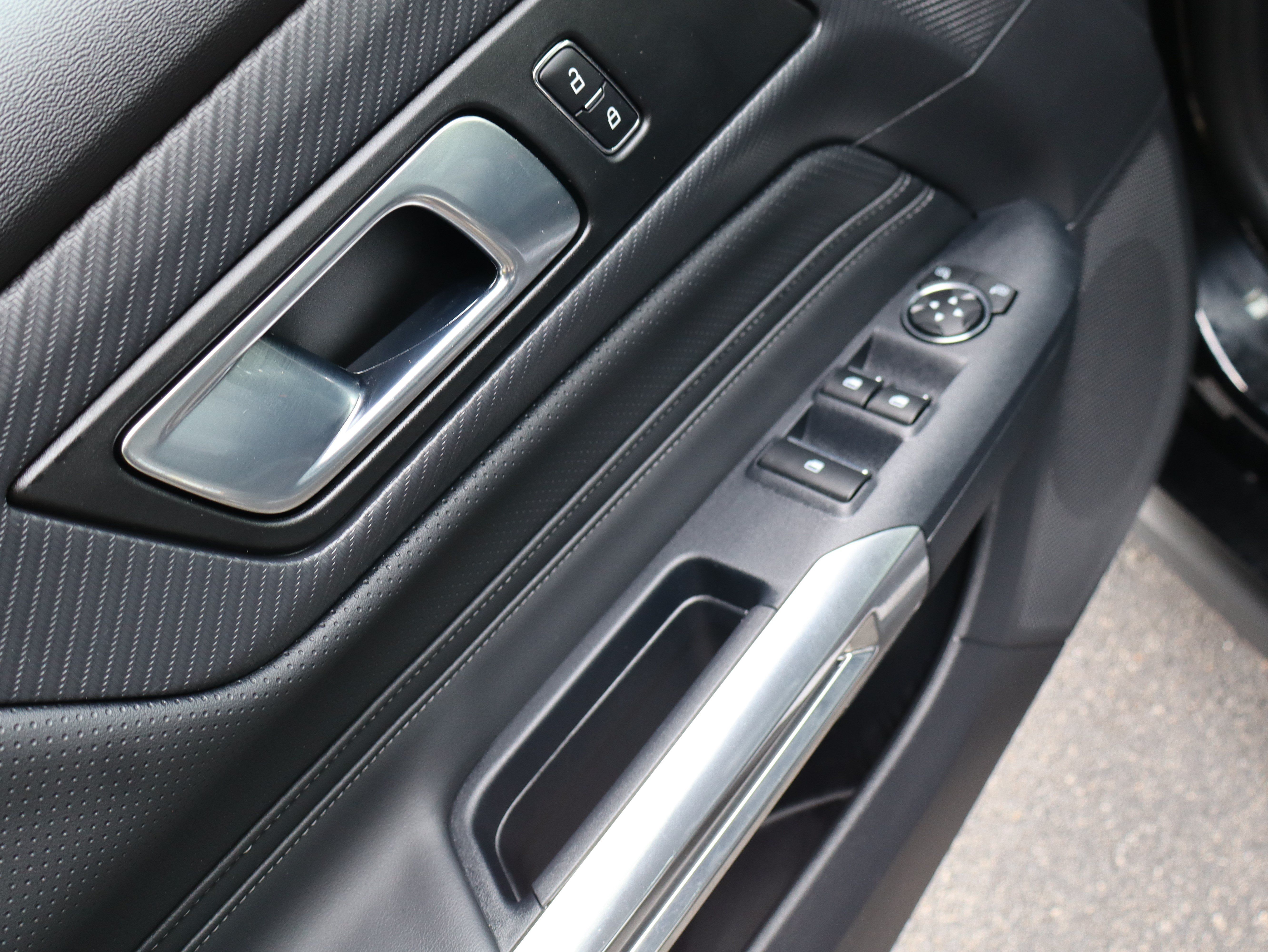 Used 2025 Ford Mustang GT Premium RWD image 20